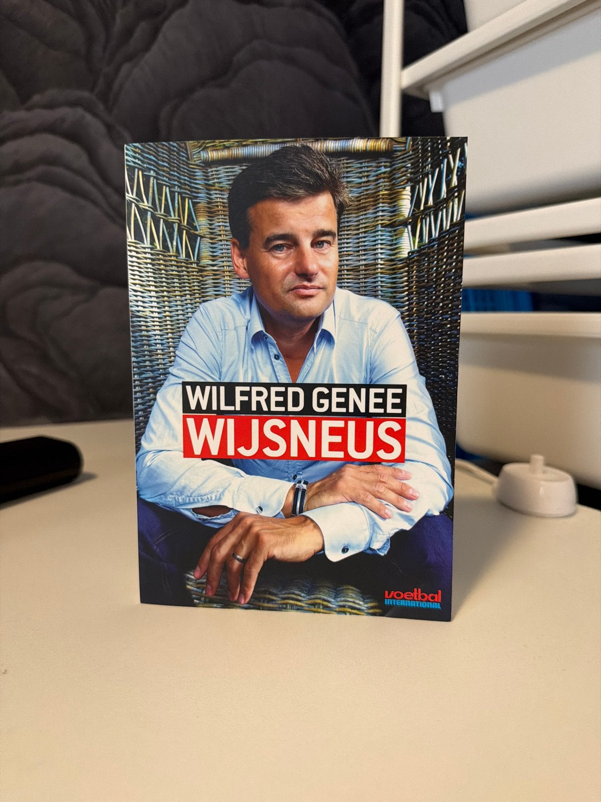 Wilfred Genee - Wijsneus (Voetbal International), Verzenden, Zo goed als nieuw, Nederland