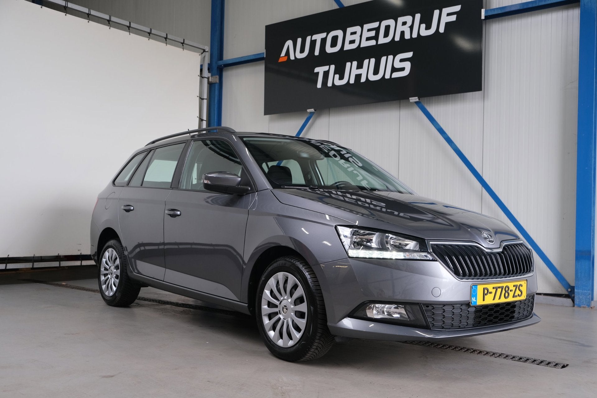 Skoda Fabia Combi 1.0 TSI Ambition - N.A.P. Airco, Cruise, P, Auto's, Voorwielaandrijving, Gebruikt, Euro 6, 95 pk
