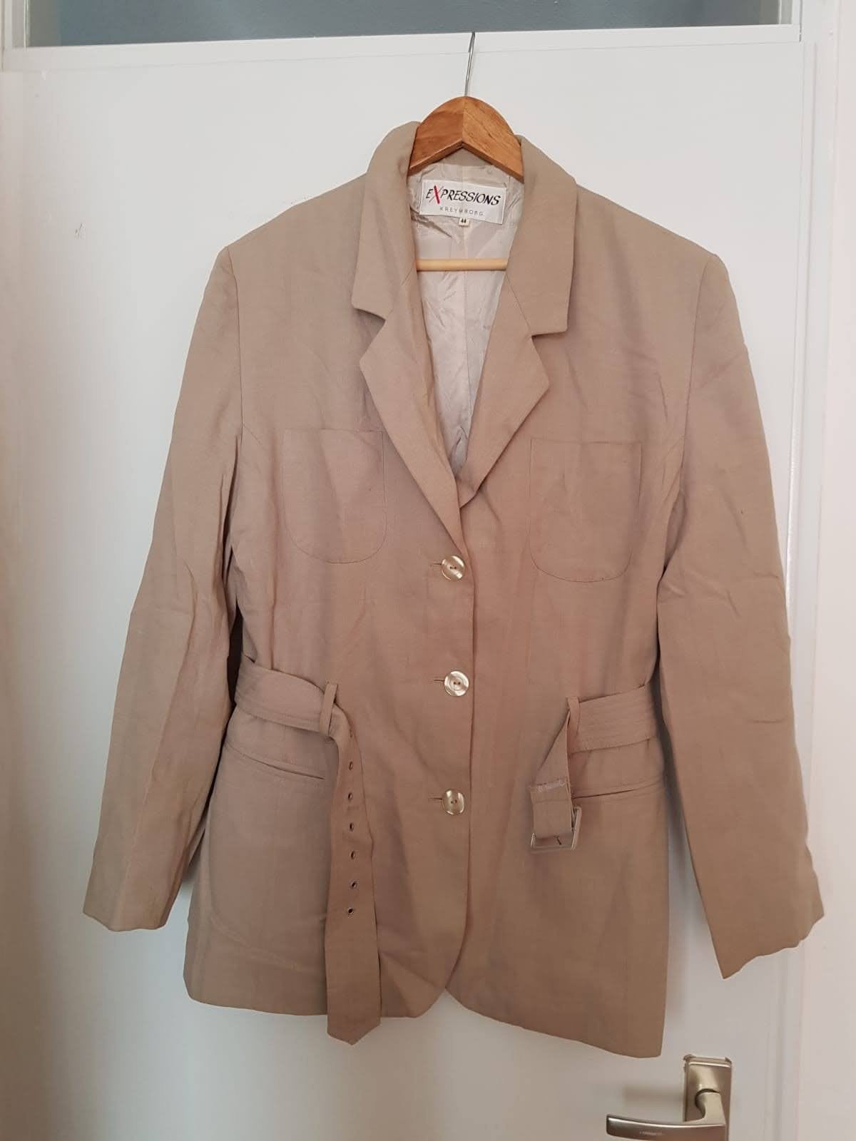 Vintage ceintuur blazer maat 44, Ophalen of Verzenden, Zo goed als nieuw, Maat 42/44 (L)