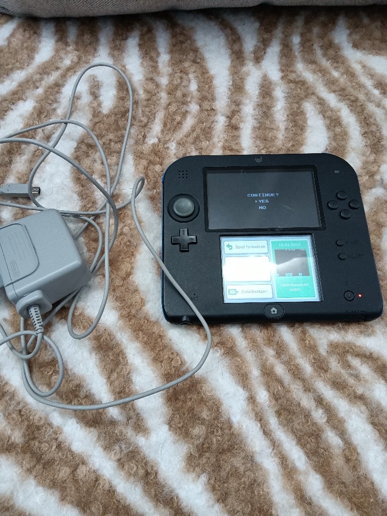 2DS, Spelcomputers en Games, Ophalen, Gebruikt, Zwart, 2DS