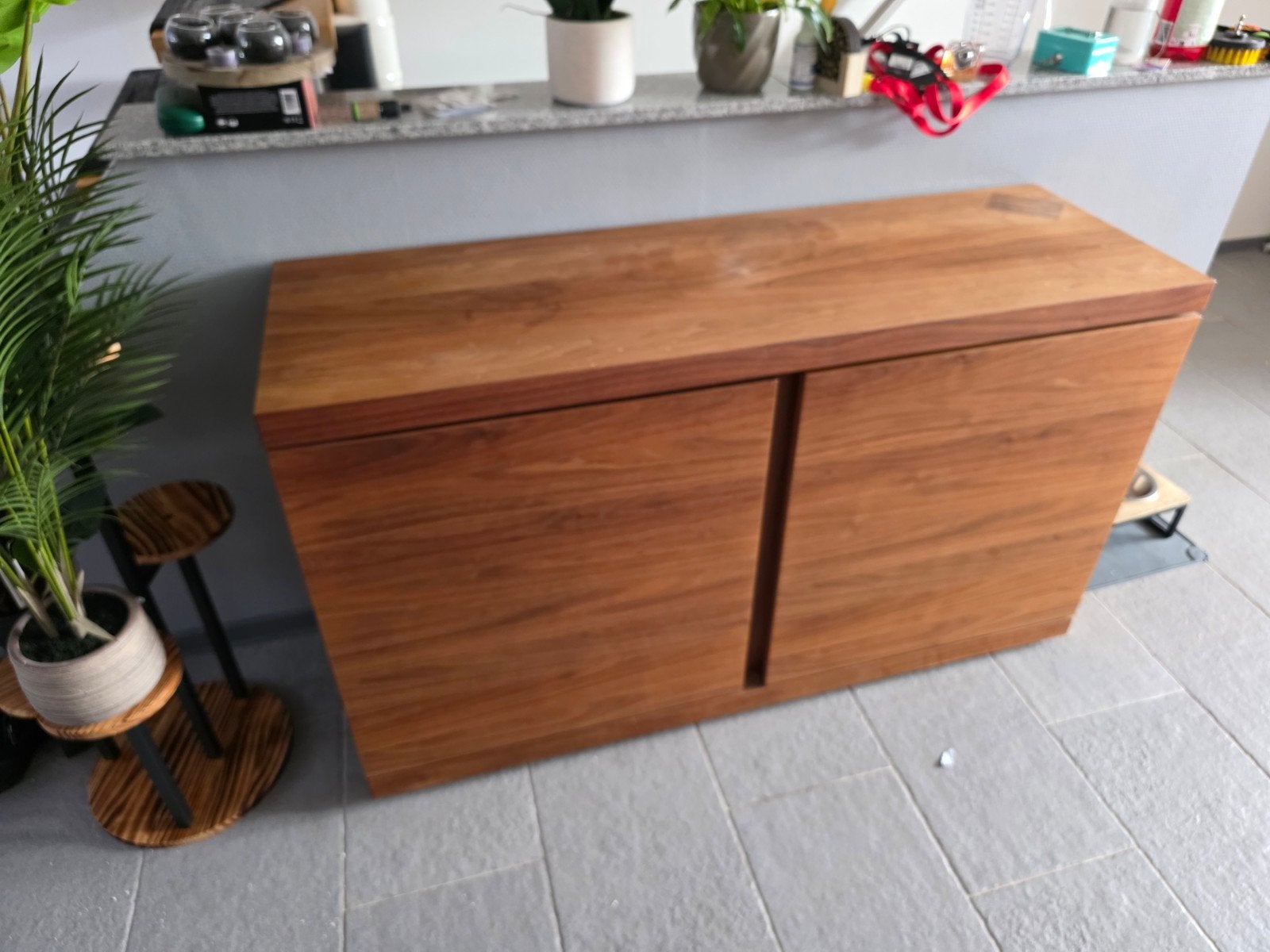 Houten dressoir / kast – 132 cm breed, Ophalen, Gebruikt, 25 tot 50 cm, 100 tot 150 cm