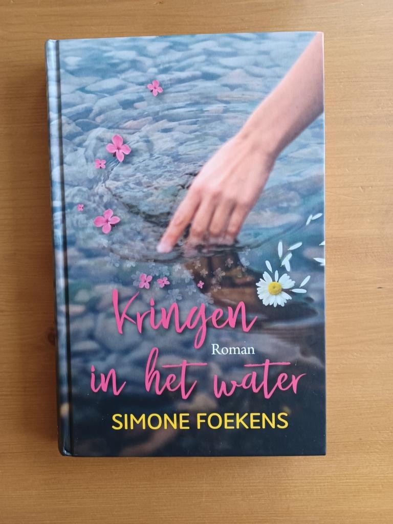 Kringen in het water, Boeken, Gelezen, Simone Foekens, Ophalen of Verzenden, Nederland