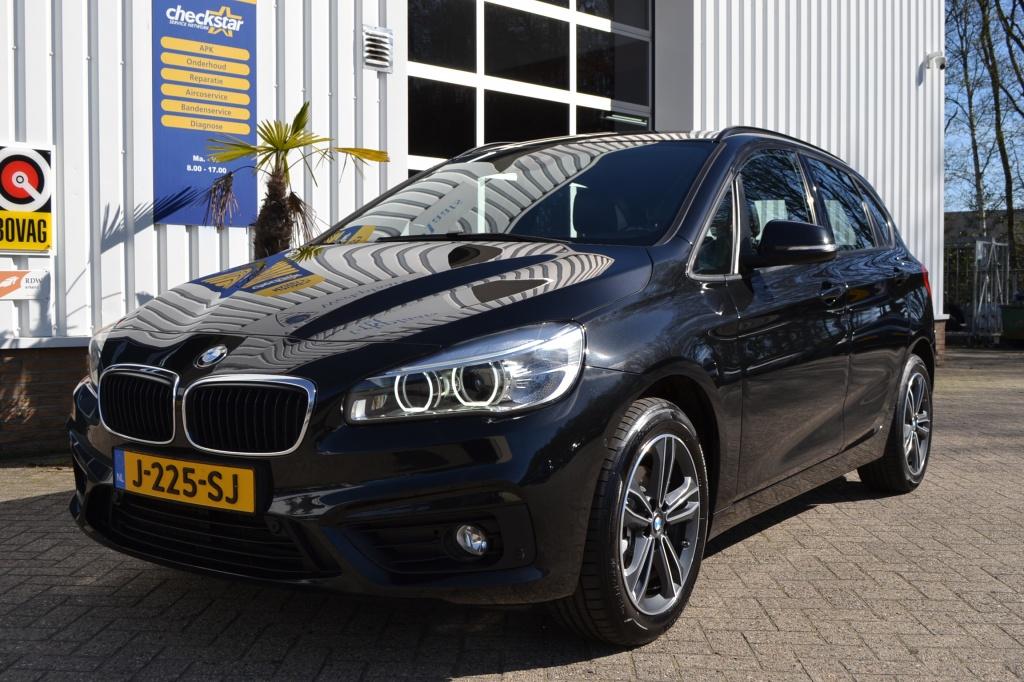 BMW 2 Serie Active Tourer 218i High Exec. (bj 2018), Automaat, 1345 kg, 136 pk, Gebruikt
