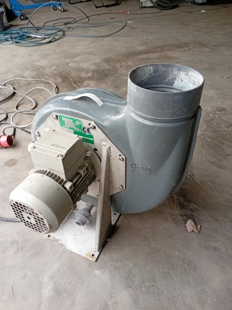 ventilator afzuiger, Doe-het-zelf en Verbouw, Ventilatie en Afzuiging, Ophalen of Verzenden, Zo goed als nieuw, Ventilator