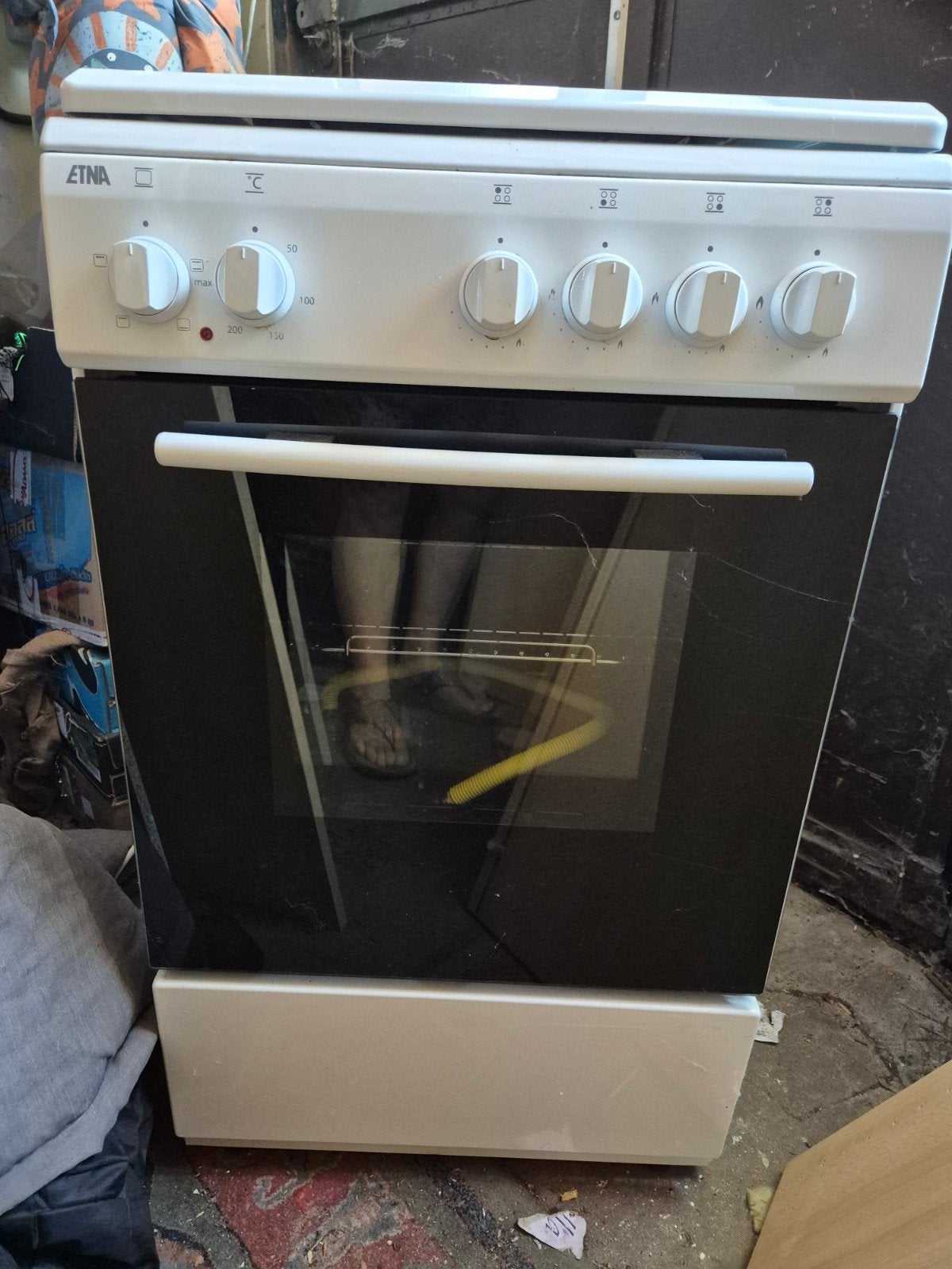 Etna Gasfornuis 60x49 cm - Ideaal voor kleine ruimtes, Ophalen, Gebruikt, 4 kookzones, Gas