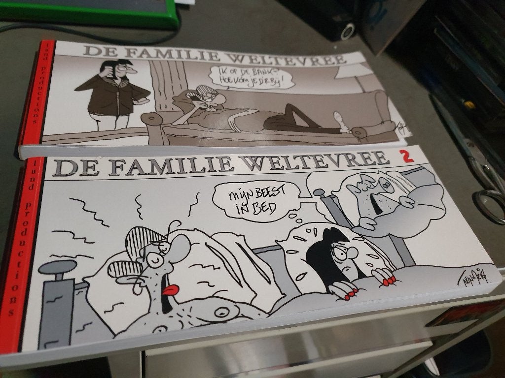 De Familie Weltevree - deel 1 en deel 2, Meerdere stripboeken, Ophalen, Gelezen