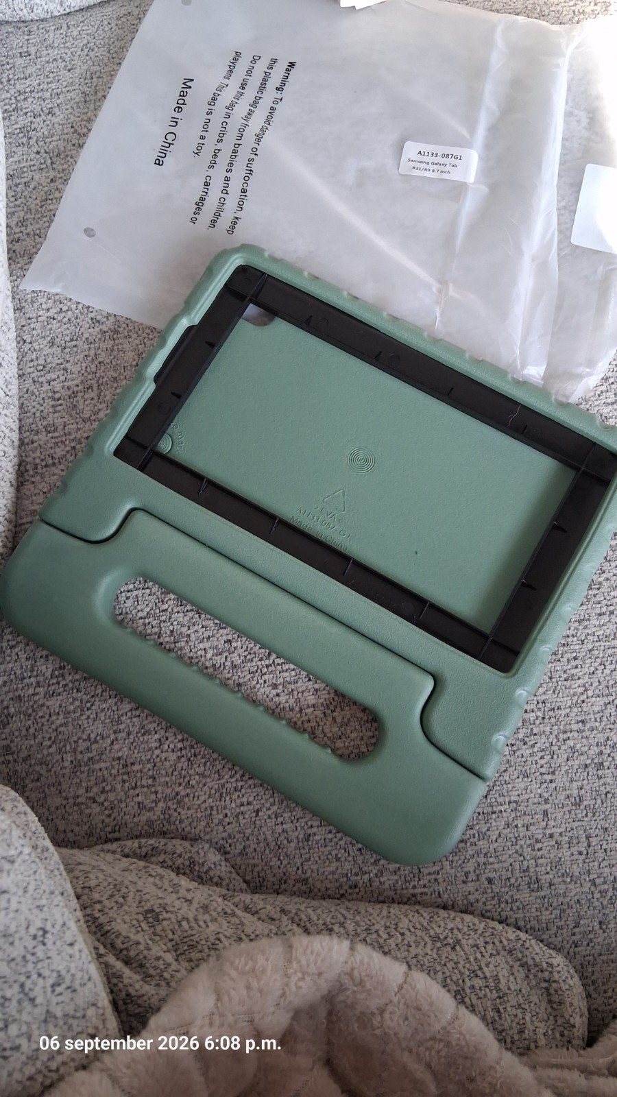 kidsproof backcover met handvat Tab A11 / A9 8.7 inch olive, Spelcomputers en Games, Ophalen, Nieuw, Overige modellen