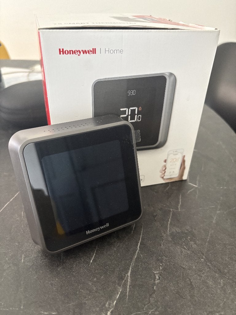Honeywell T6 Smart Thermostaat, Ophalen of Verzenden, Slimme thermostaat, Zo goed als nieuw