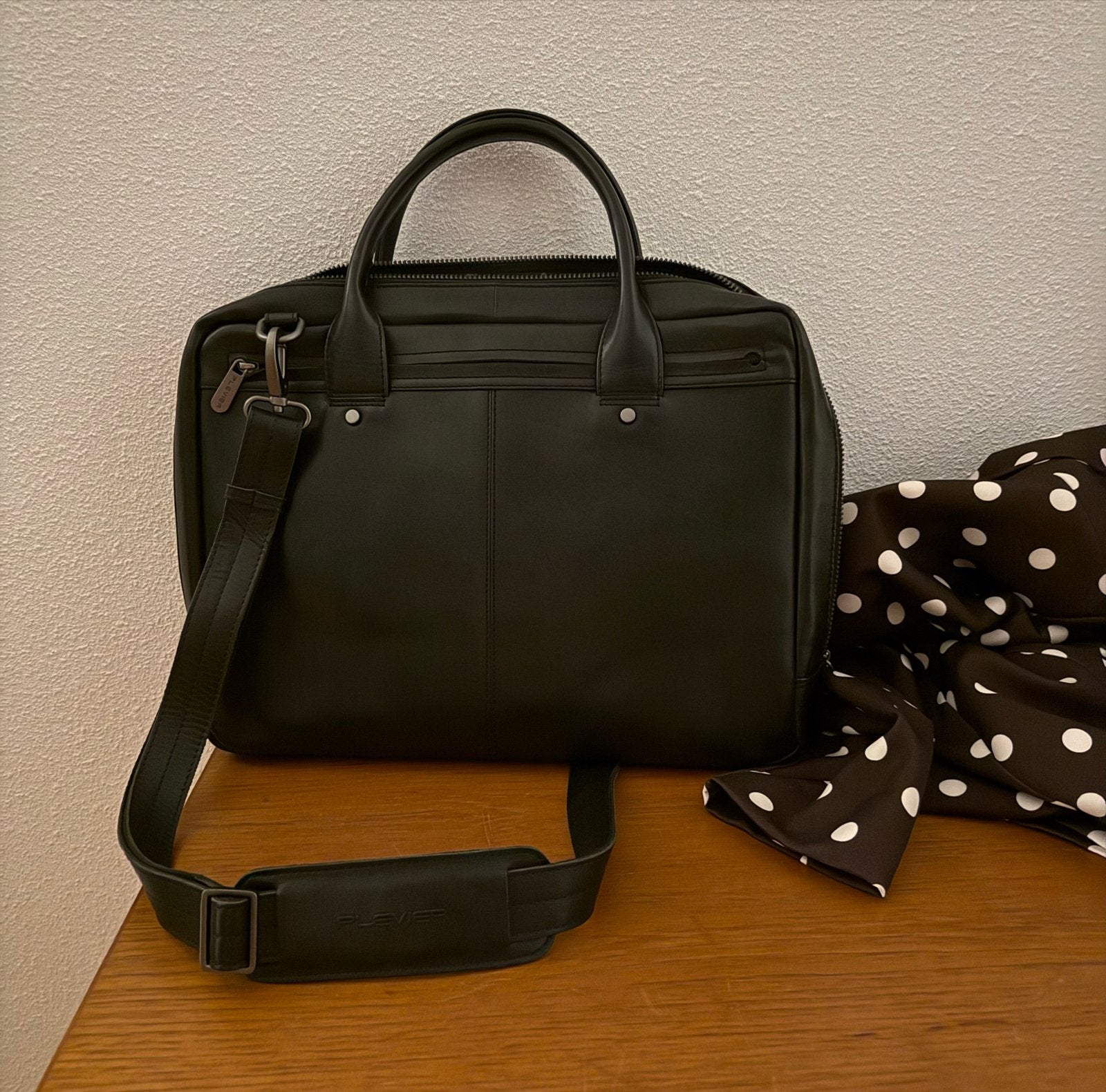 Plevier Leren Laptoptas / Aktetas - Zwart, Sieraden, Tassen en Uiterlijk, Tassen | Damestassen, Verzenden, Zo goed als nieuw, Zwart
