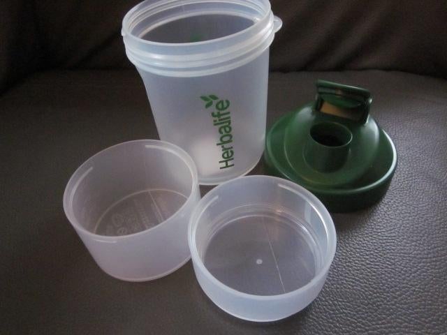 HERBALIFE  herbalife smart shaker met maatbekers /NIEUW, Sport en Fitness, Ophalen, Nieuw, Overige typen