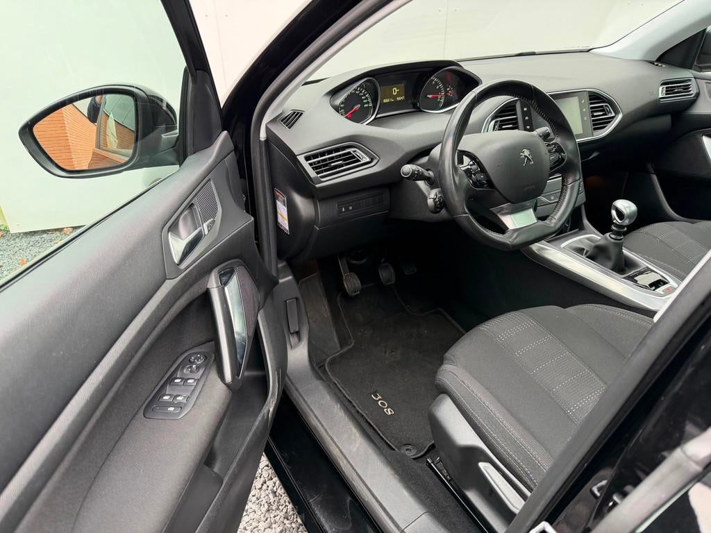 Peugeot 308 1.2 PureTech Allure | 2016 | Panorama dak | 5 De, Auto's, Stof, Gebruikt, Met garantie (alle), Origineel Nederlands