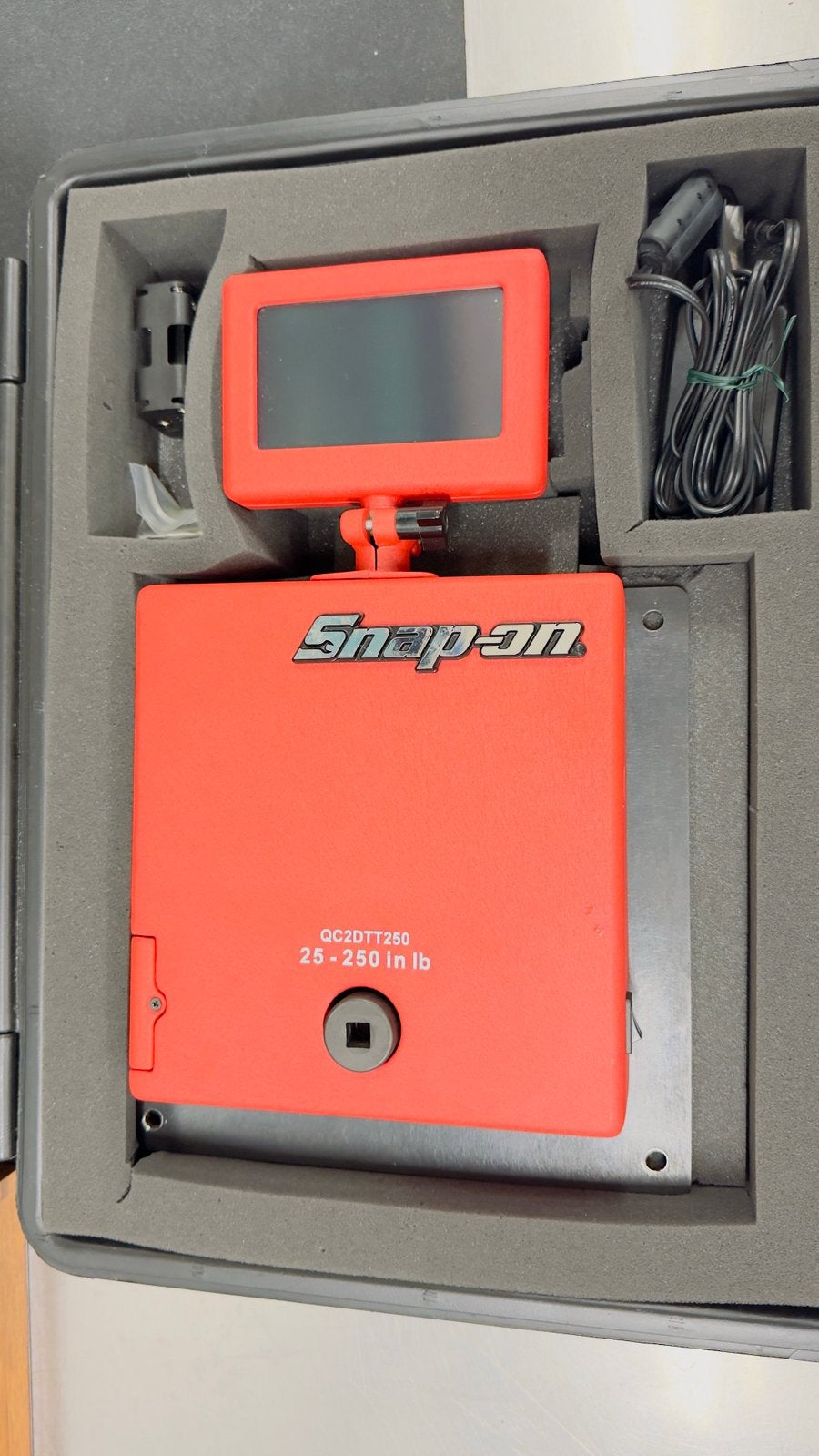 Snap-on QC2DTT250 Digitale Momentsleuteltester, Auto diversen, Autogereedschap, Ophalen, Zo goed als nieuw