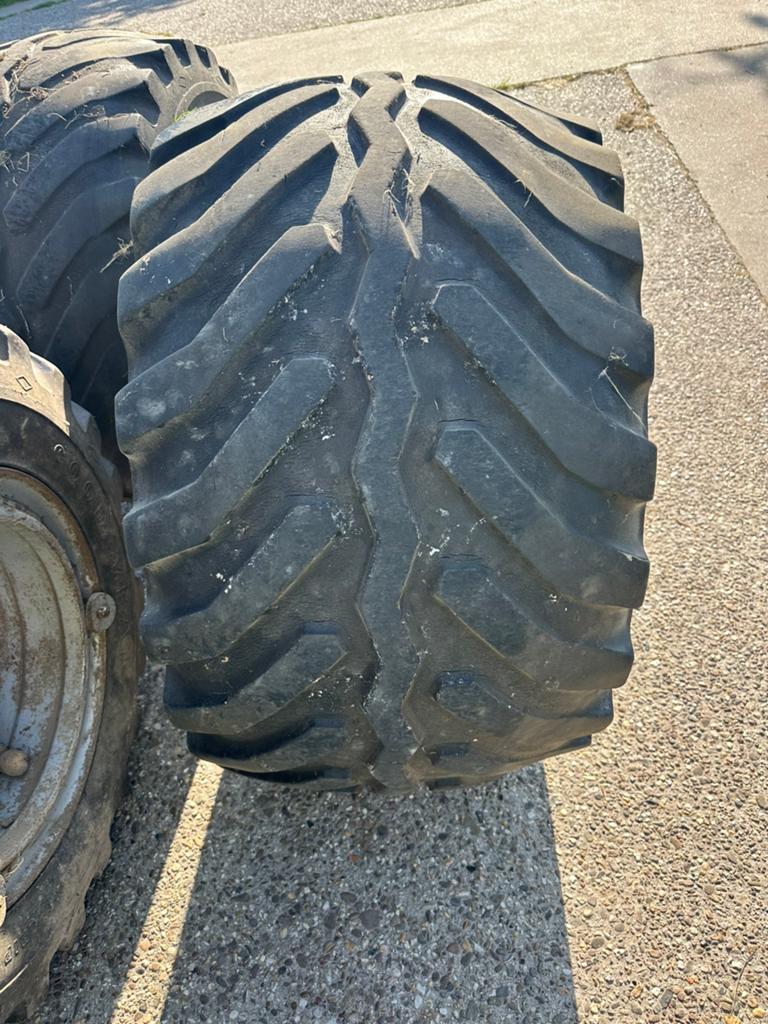 Good year super terra grip 42x25.00, Ophalen