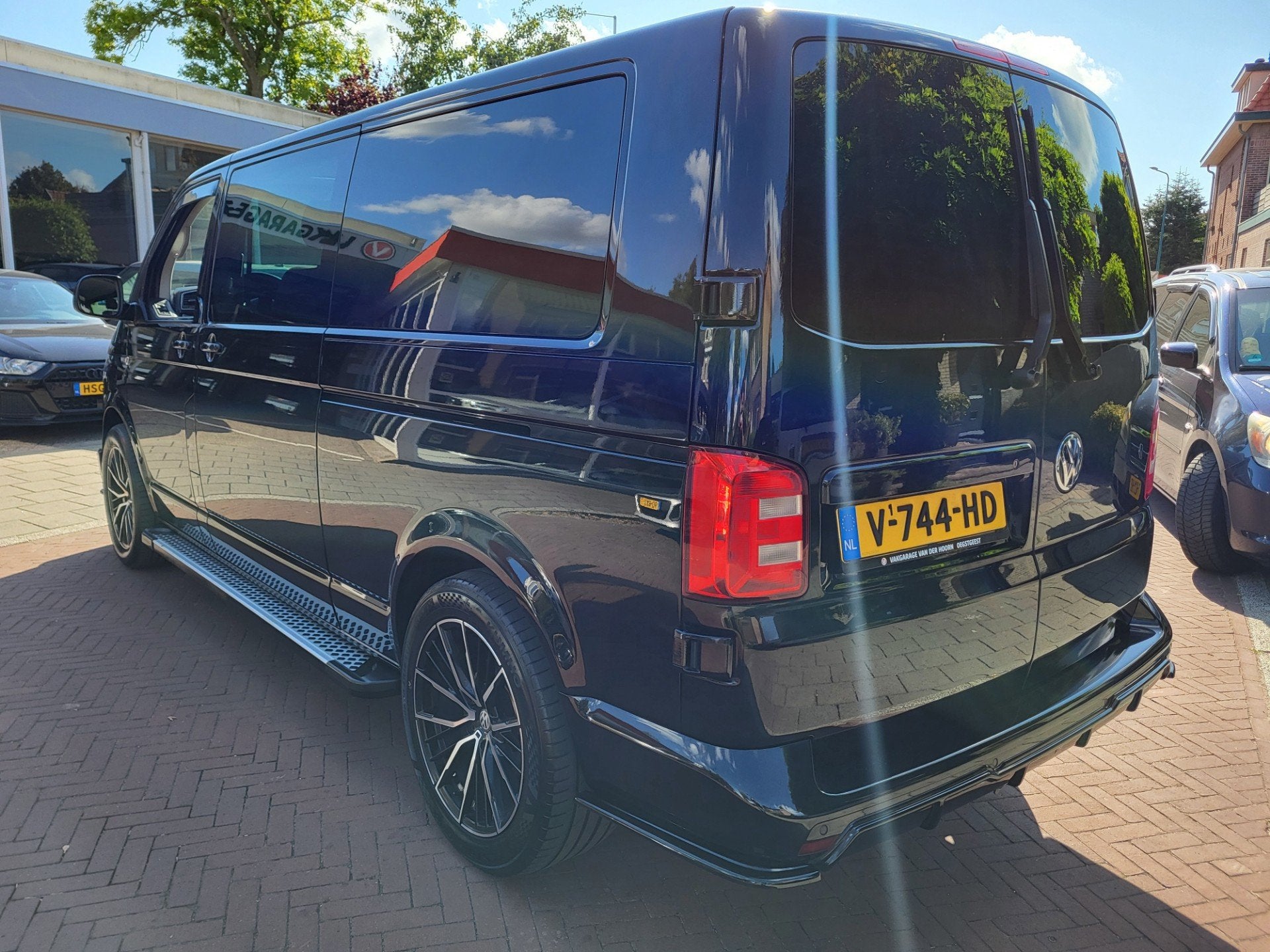 Volkswagen Transporter 2.0 TDI L2H1 DC Highline, Auto's, 12 maanden, Stof, Gebruikt, 4 cilinders