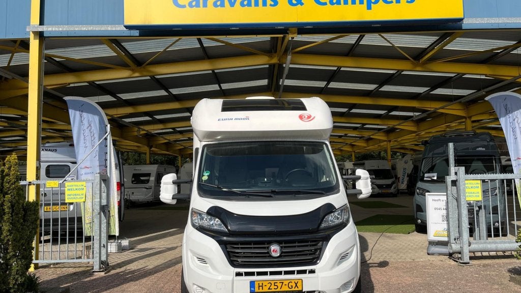 Eura Mobil Profila RS 720 QB QUEENSBED + HEFBED, Verwarmde buitenspiegels, Fiat, Bedrijf, Cassettetoilet