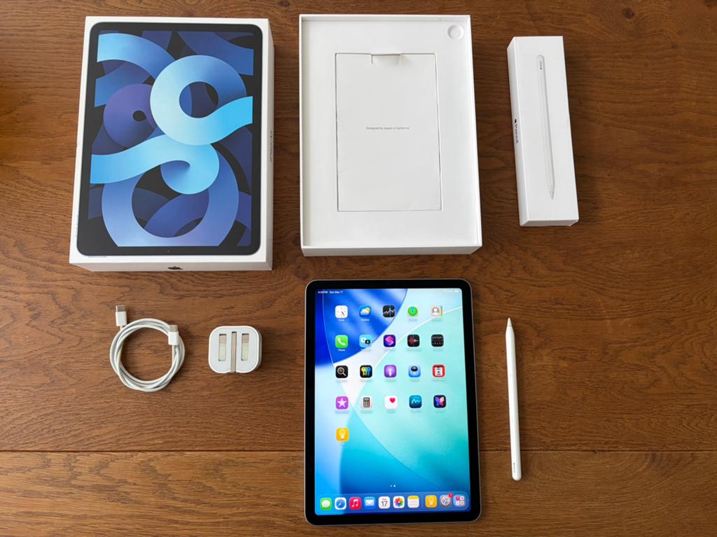 iPad Air (4e gen) 64GB Wifi Blauw met Apple Pencil 2, Computers en Software, Apple iPads, Zo goed als nieuw, Apple iPad Air, Wi-Fi