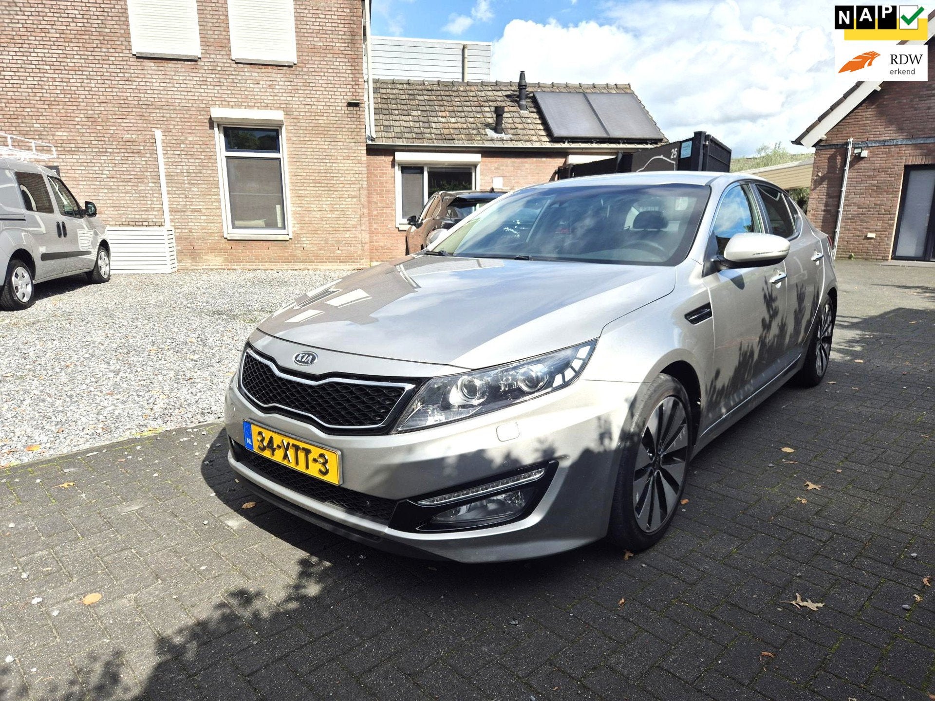 Kia Optima 1.7 CRDi Super Pack Navi Clima Cruise Leder, Voorwielaandrijving, Euro 5, 136 pk, Zwart
