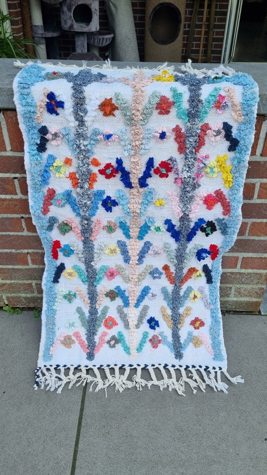 Vrolijk gekleurd vloerkleed met bloemenpatroon 100x56 cm, 100 tot 150 cm, Bohemian, Speels, Modern, Geel, Zo goed als nieuw