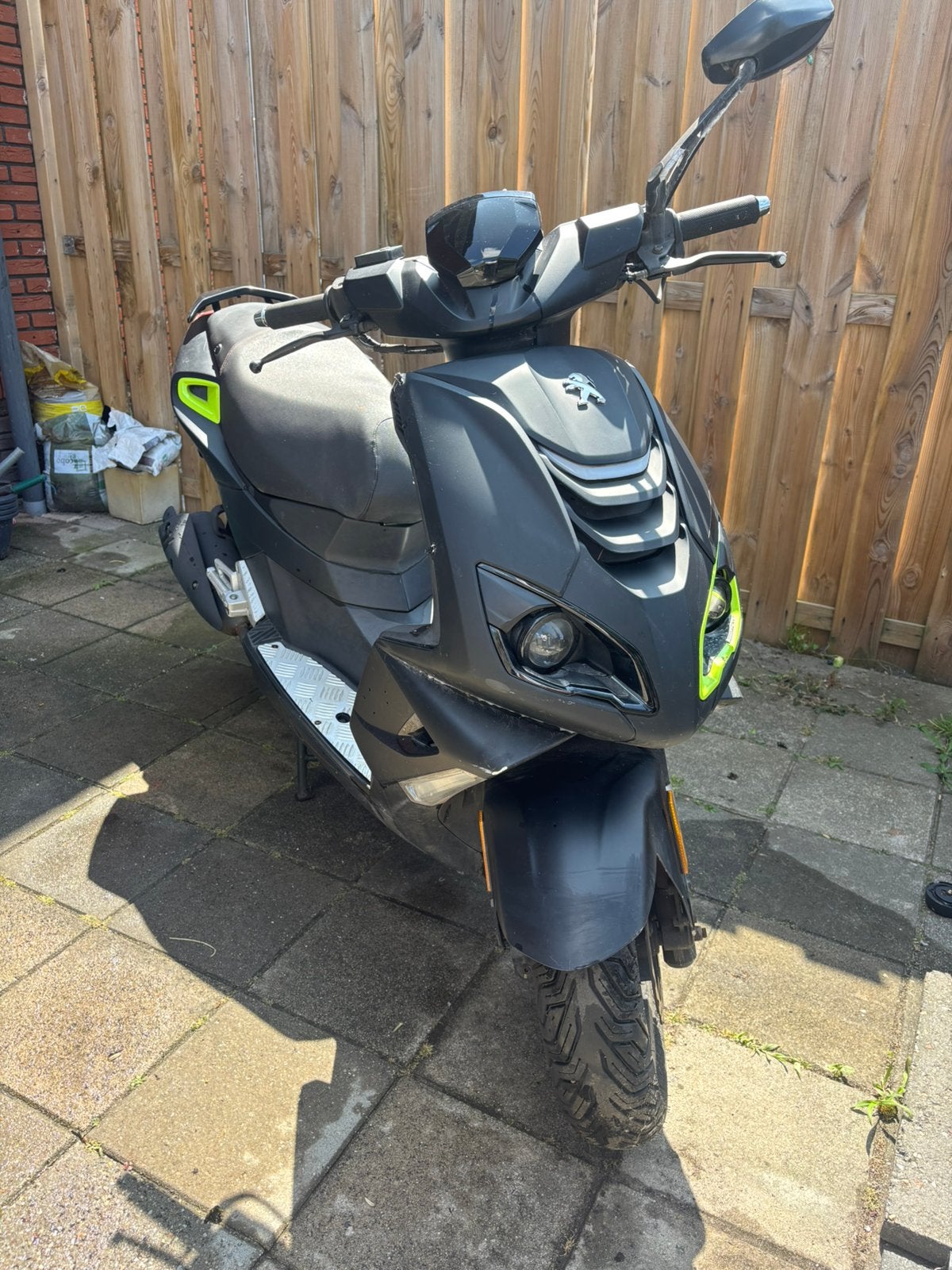 Peugeot speedfight 4 opknapper., Fietsen en Brommers, Scooters | Peugeot, Ophalen, Gebruikt, Speedfight, Benzine
