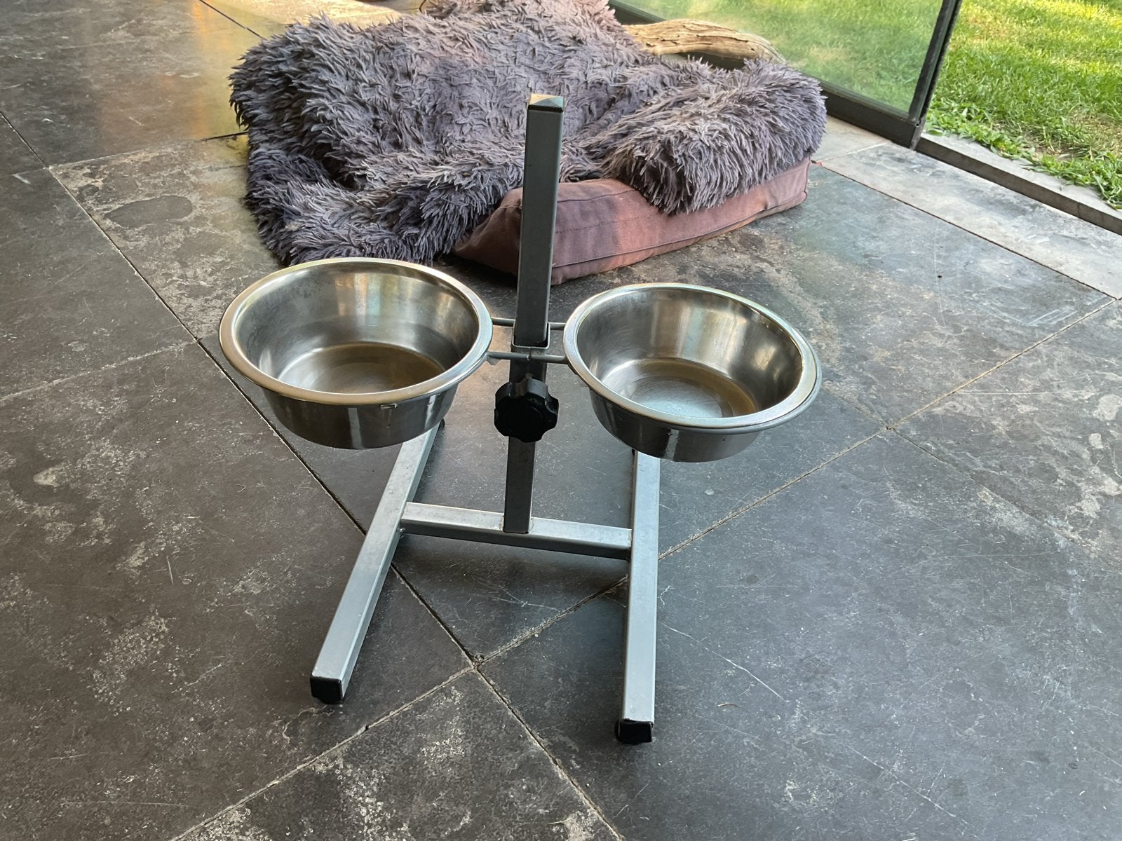 Honden voer en drinkbak, Ophalen, Verstelbaar