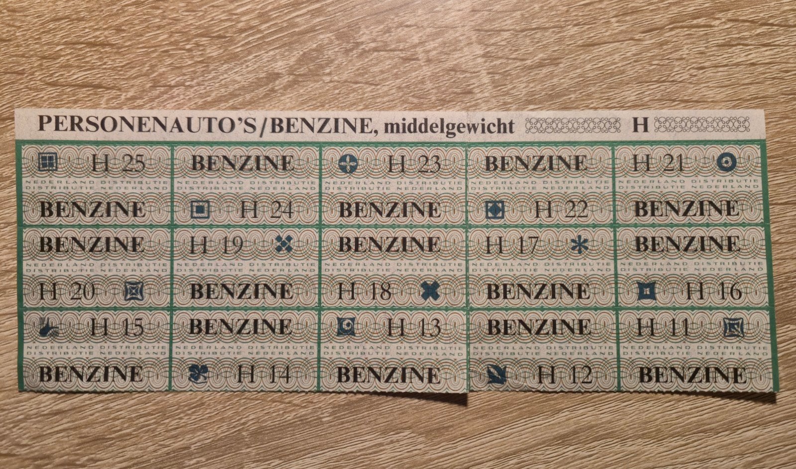 Velletje Benzinebonnen 1973 (oliecrisis), Verzamelen, Overige Verzamelen, Ophalen of Verzenden, Zo goed als nieuw