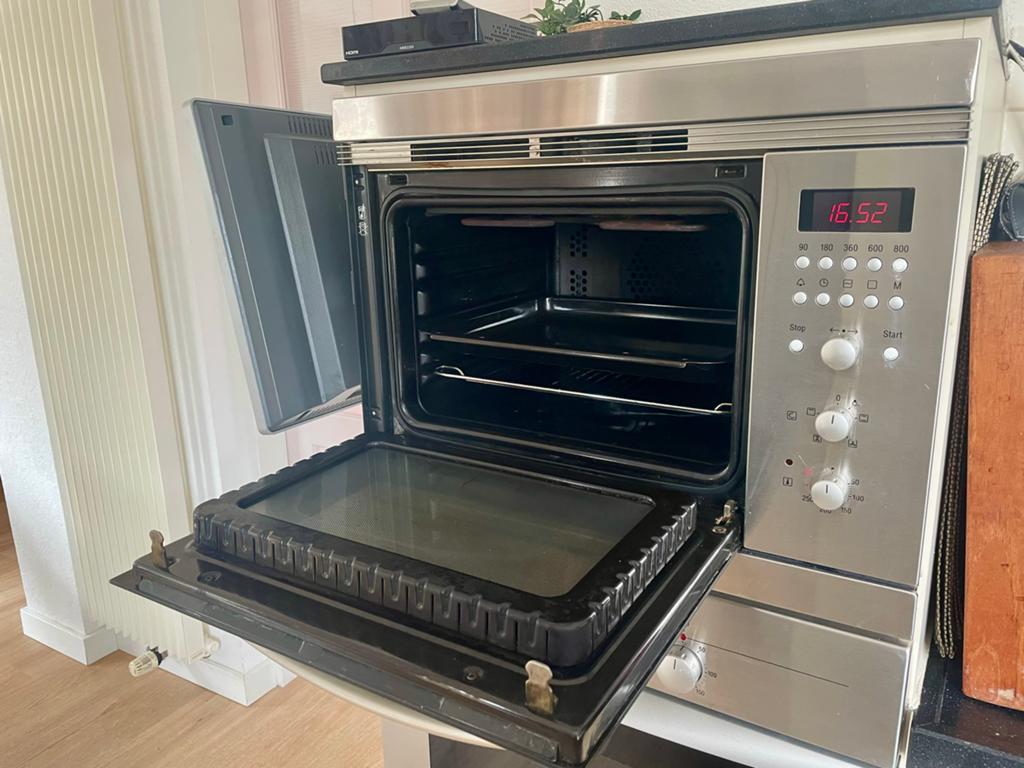 Bosch Combi magnetron, Witgoed en Apparatuur, Ovens, Zo goed als nieuw, Vrijstaand, Combi-oven, Bosch, 45 tot 50 cm, 45 tot 60 cm