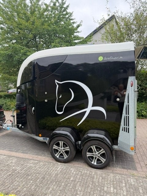 Bucker Careliner M 2 paards paardentrailer, Ophalen, Zo goed als nieuw, Polyester, 2-paards trailer