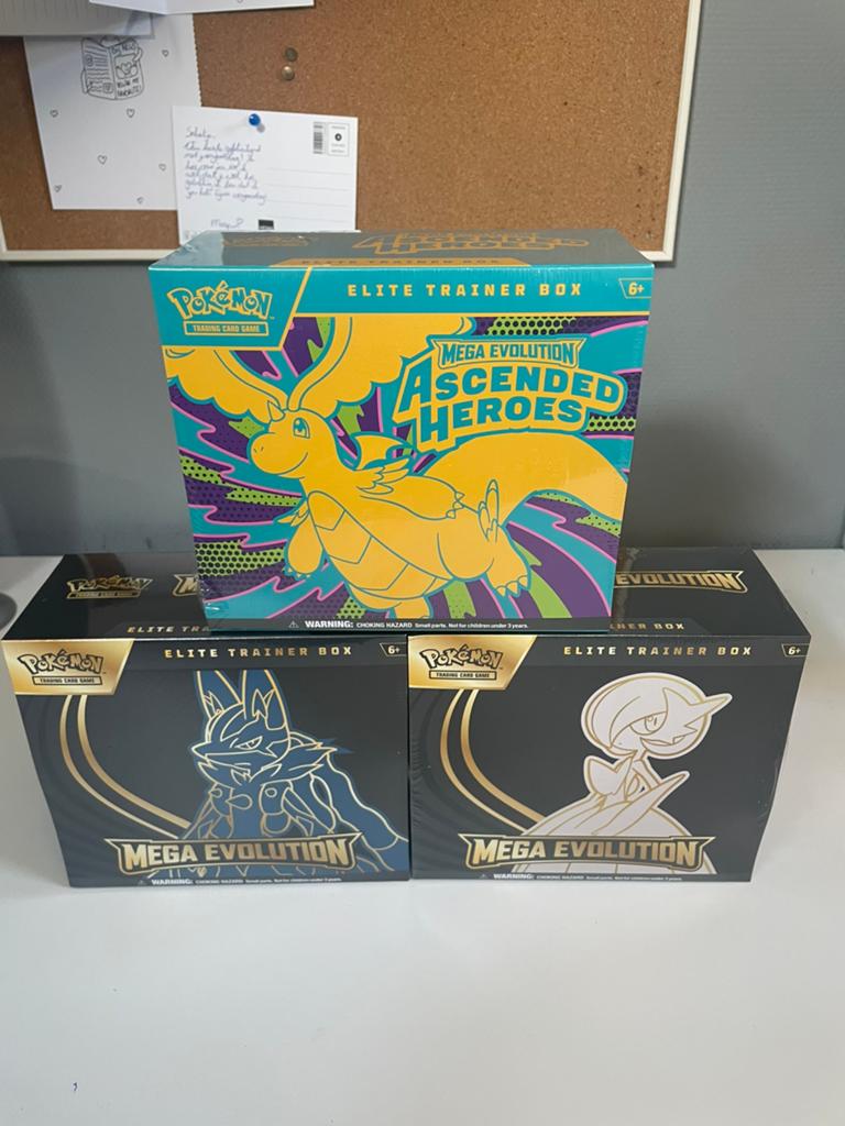 Elite Trainer Box Pokémon TCG, Ophalen of Verzenden, Nieuw