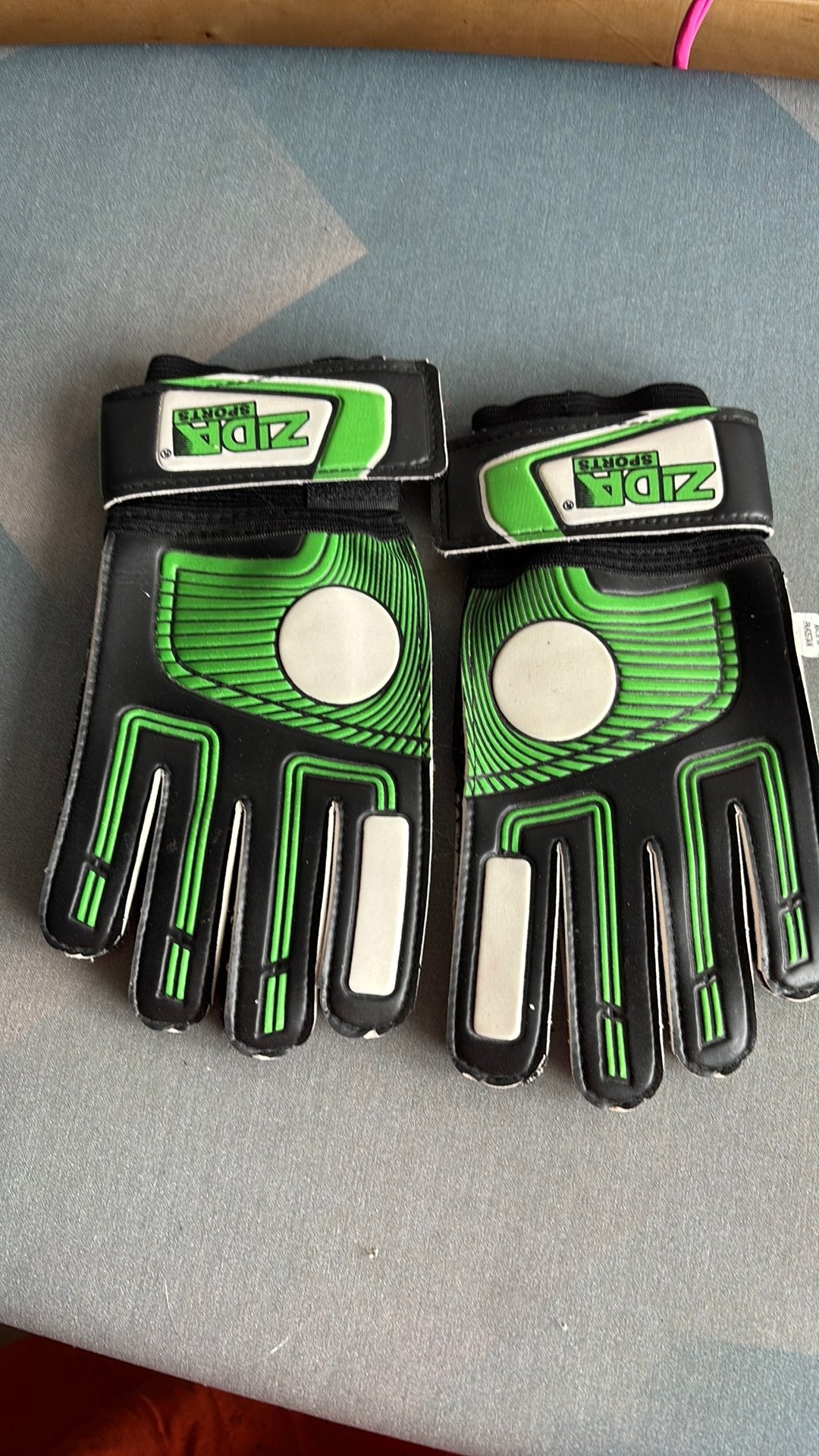 Keeper handschoenen Zida sport, Ophalen of Verzenden, Nieuw, Jongen, Handschoenen