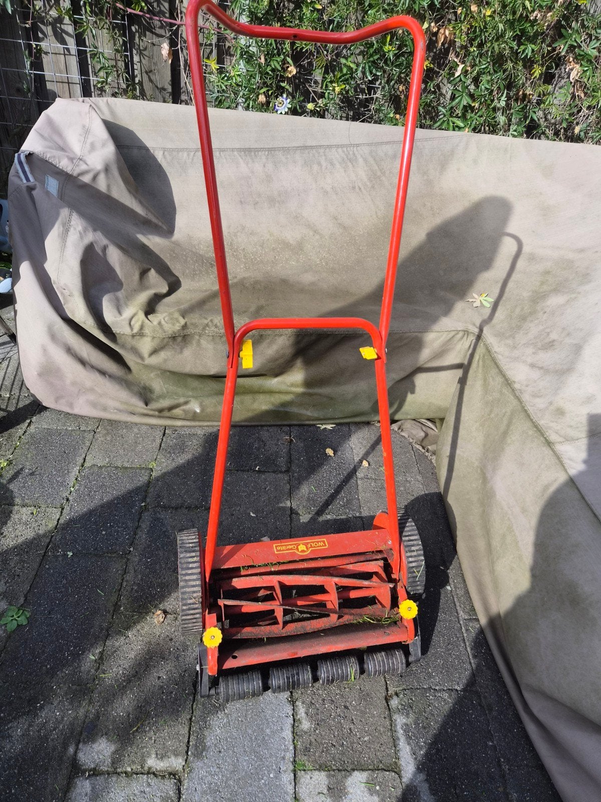 Gratis grasmaaier, Tuin en Terras, Ophalen, Gebruikt, Handgrasmaaier, Wolf