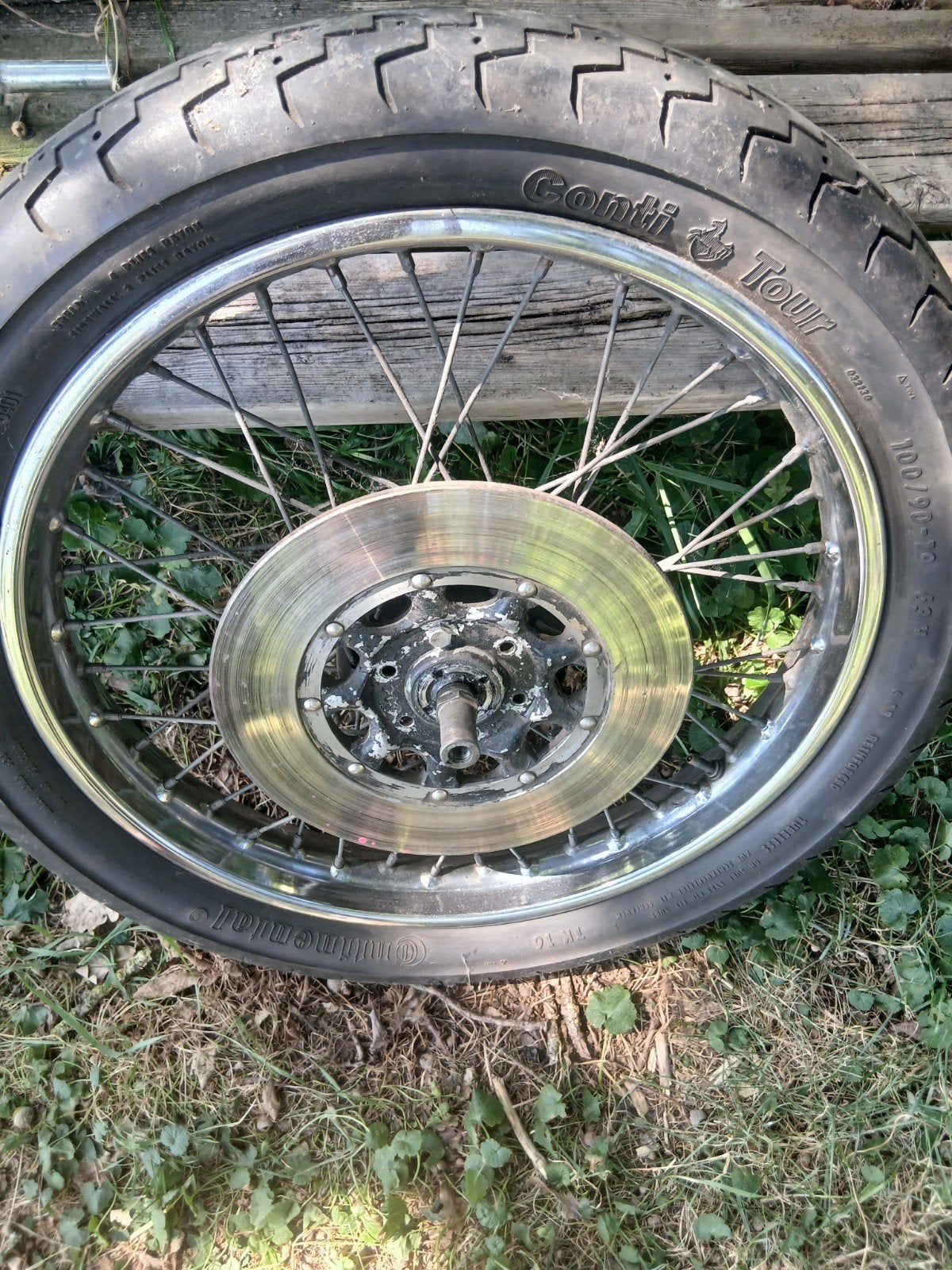 Wielen oude honda CB four, Ophalen