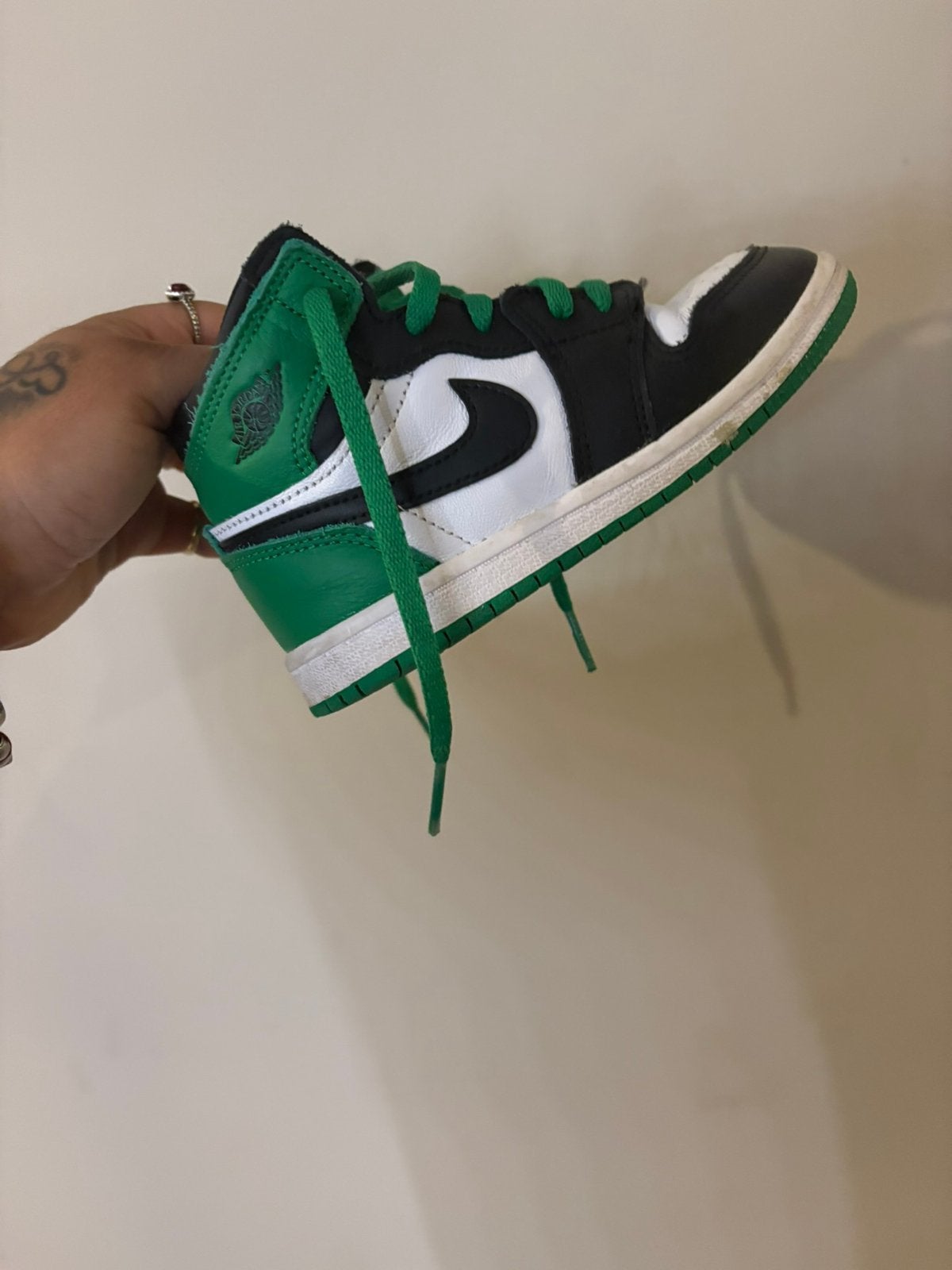 Jordan 1 lucky green maat 26, Ophalen, Zo goed als nieuw, Overige kleuren