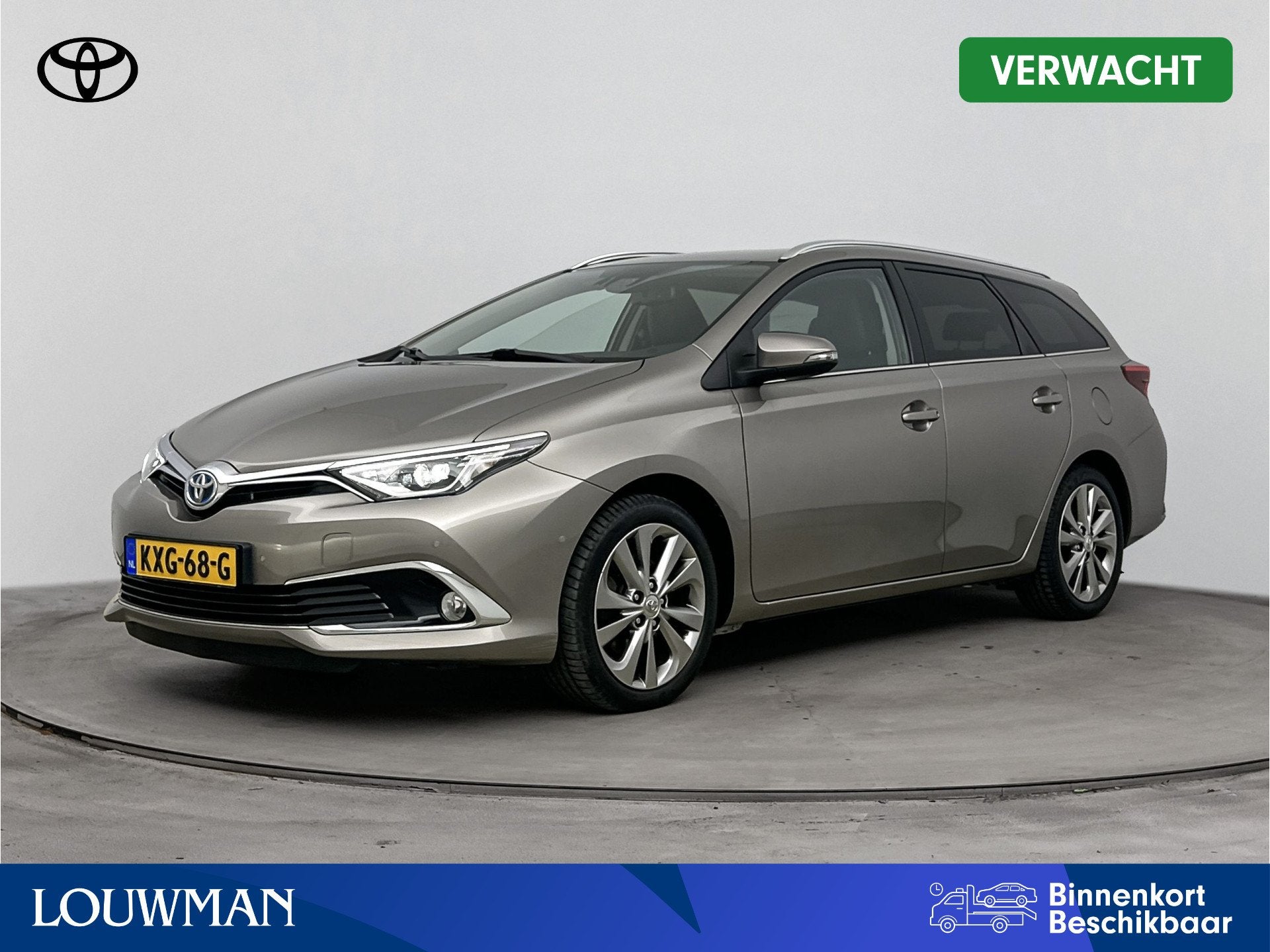 Toyota Auris Touring Sports 1.8 Hybrid Executive | Parkeerse