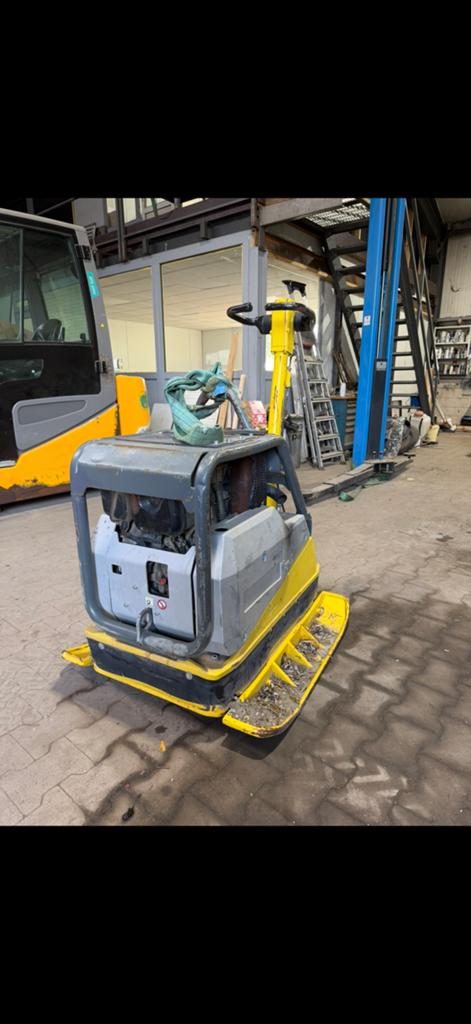 Wacker neuson 6055 meerdere trilplaten te koop, Doe-het-zelf en Verbouw, Ophalen of Verzenden, Zo goed als nieuw