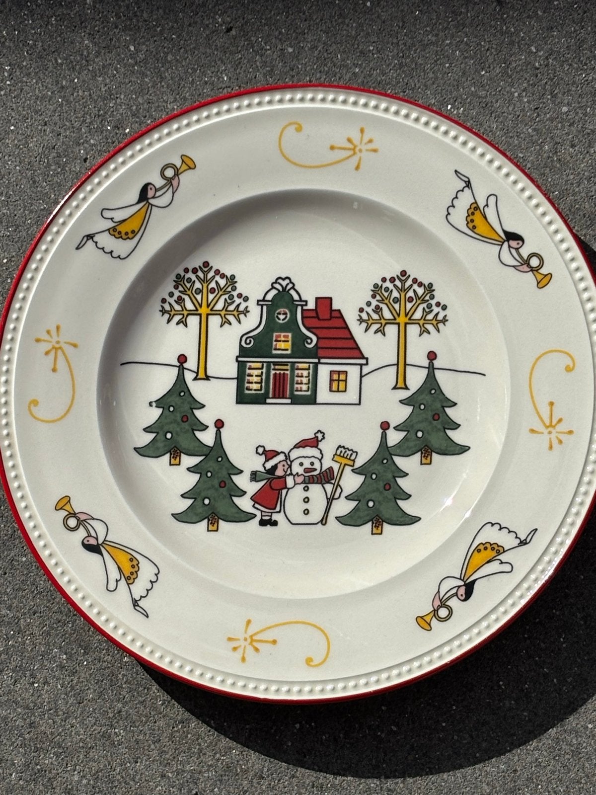 Wedgwood Windsor Christmas bord - Gebruikt, Gebruikt, Klassiek, Ophalen of Verzenden, Bord(en)