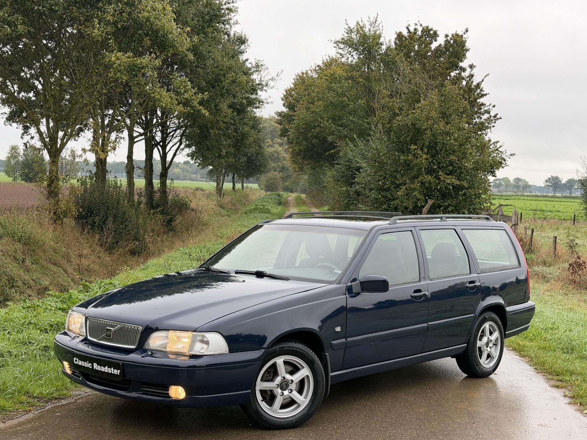 Volvo V70 CLASSIC 2.5, SCHUIFDAK, BANKJE, Voorwielaandrijving, Stof, Gebruikt, Blauw