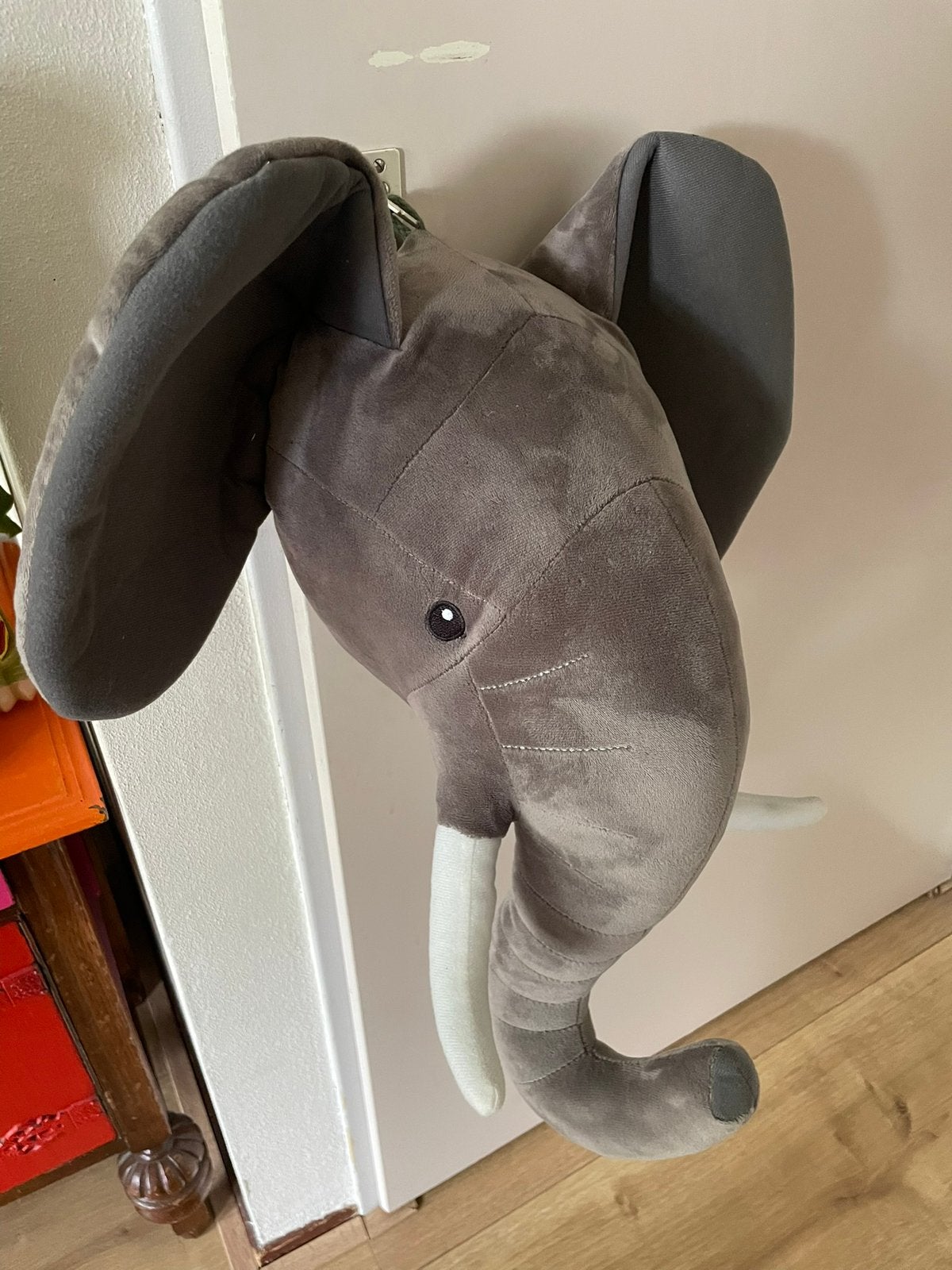 Olifant dierenhoofd pluche dierenkop, Ophalen of Verzenden, Zo goed als nieuw, Wanddecoratie