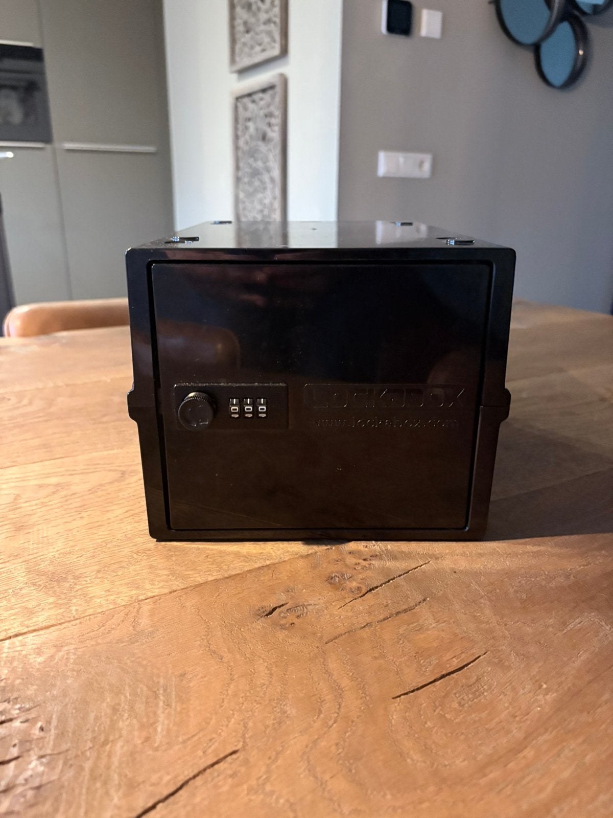 Lockbox (afsluitbaar met cijferslot)., Ophalen, Zo goed als nieuw, Kunststof, Minder dan 50 cm
