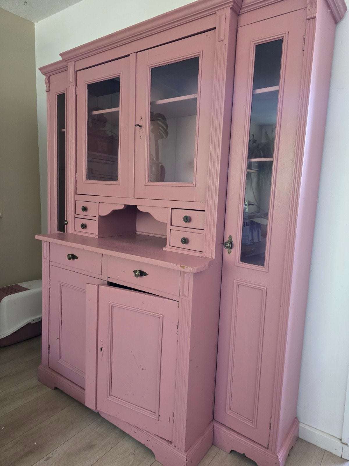 Antieke roze buffetkast gratis!, Ophalen