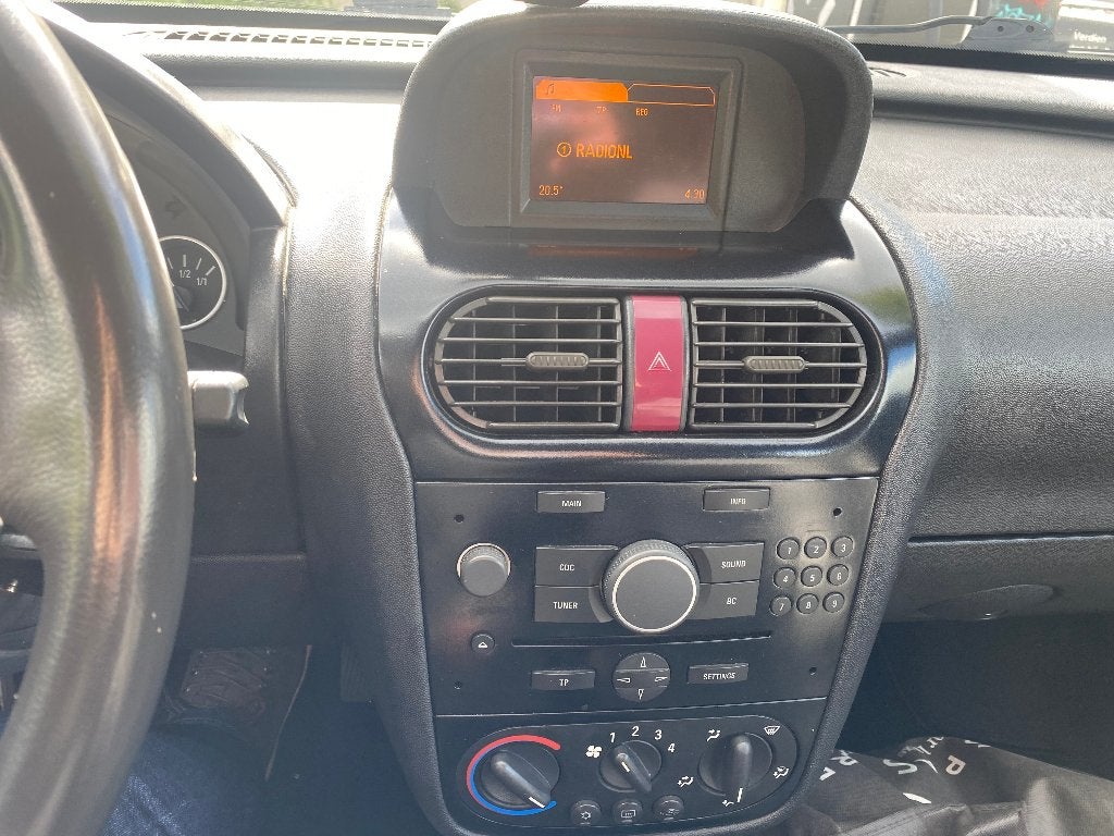 Foto 9 van Opel Tigra 1.8 16V SPORT Twintop2005 Leder Blauw Nieuwe APK