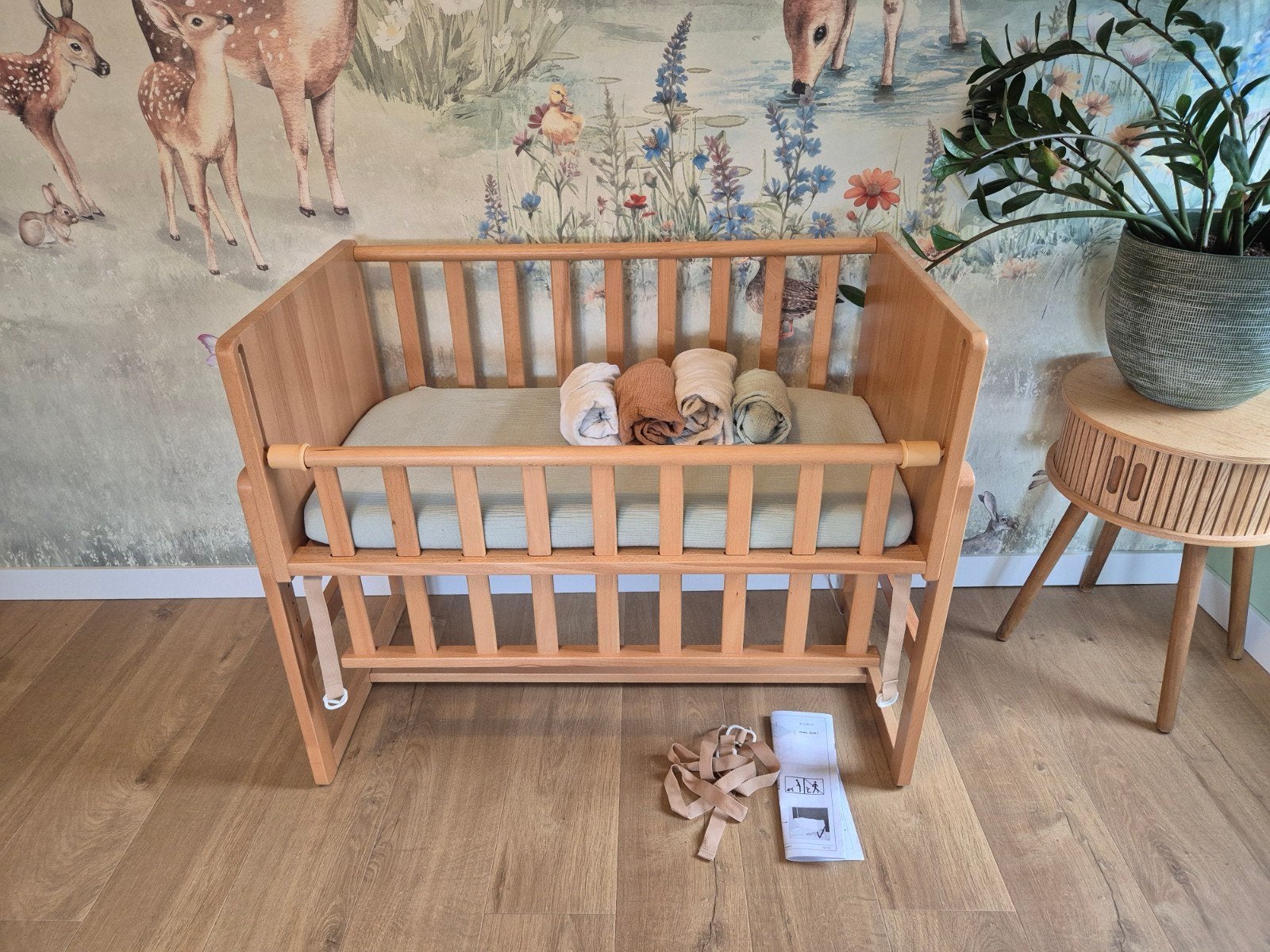 Petit Amélie Co-Sleeper / Aanschuifbedje – Hout (Inclusief M, Kinderen en Baby's, Ophalen, Zo goed als nieuw, Wieg