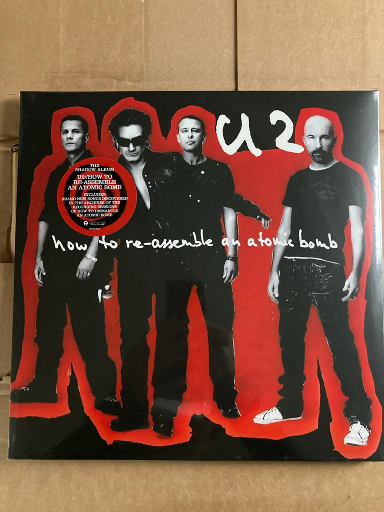 U2 How to re-assemble an atomic bomb (red vinyl), 2020 tot heden, Ophalen of Verzenden, 12 inch, Nieuw in verpakking