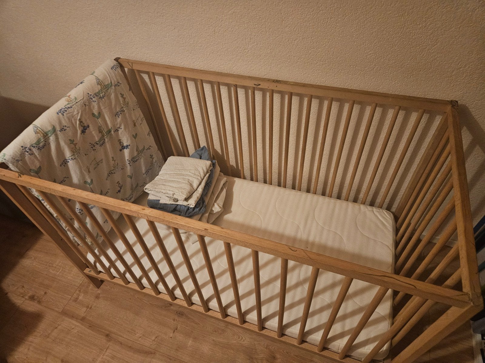 Ledikantje van hout, Kinderen en Baby's, Ophalen, Gebruikt, Ledikant