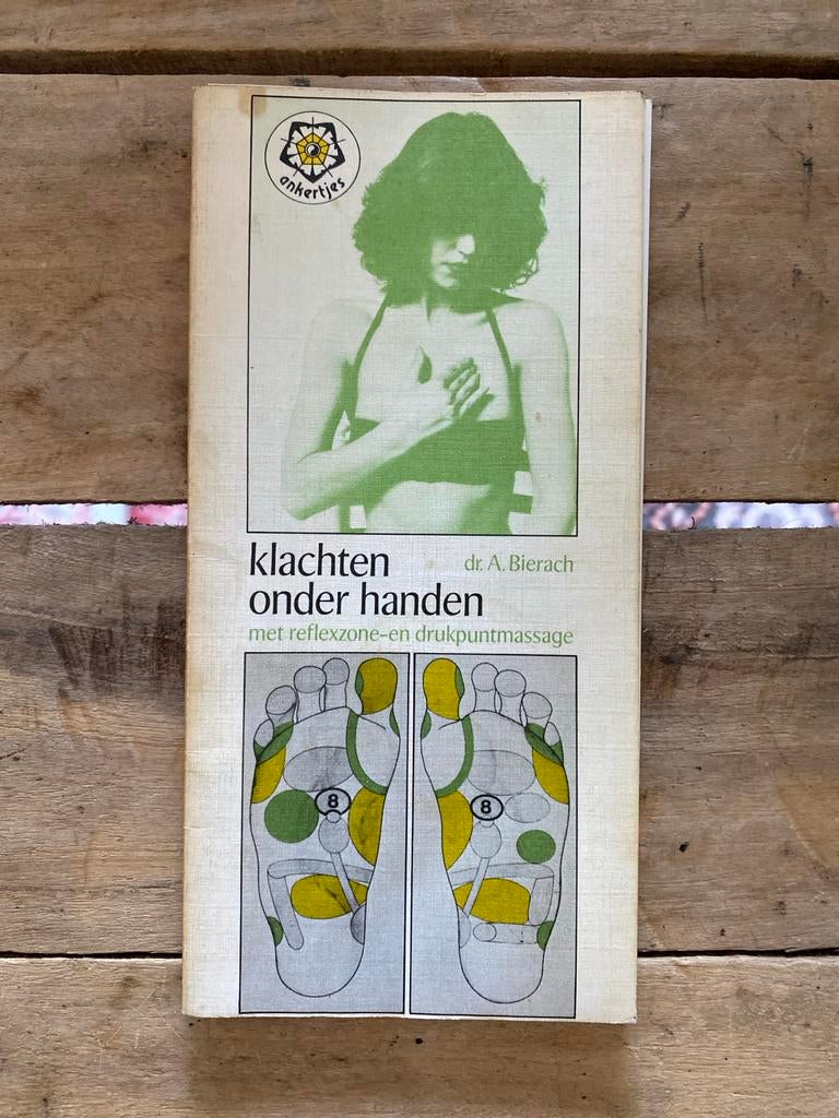 Klachten onder handen: Reflexzone- en drukpuntmassage, Boeken, Ophalen of Verzenden, Gelezen, Overige onderwerpen, Achtergrond en Informatie
