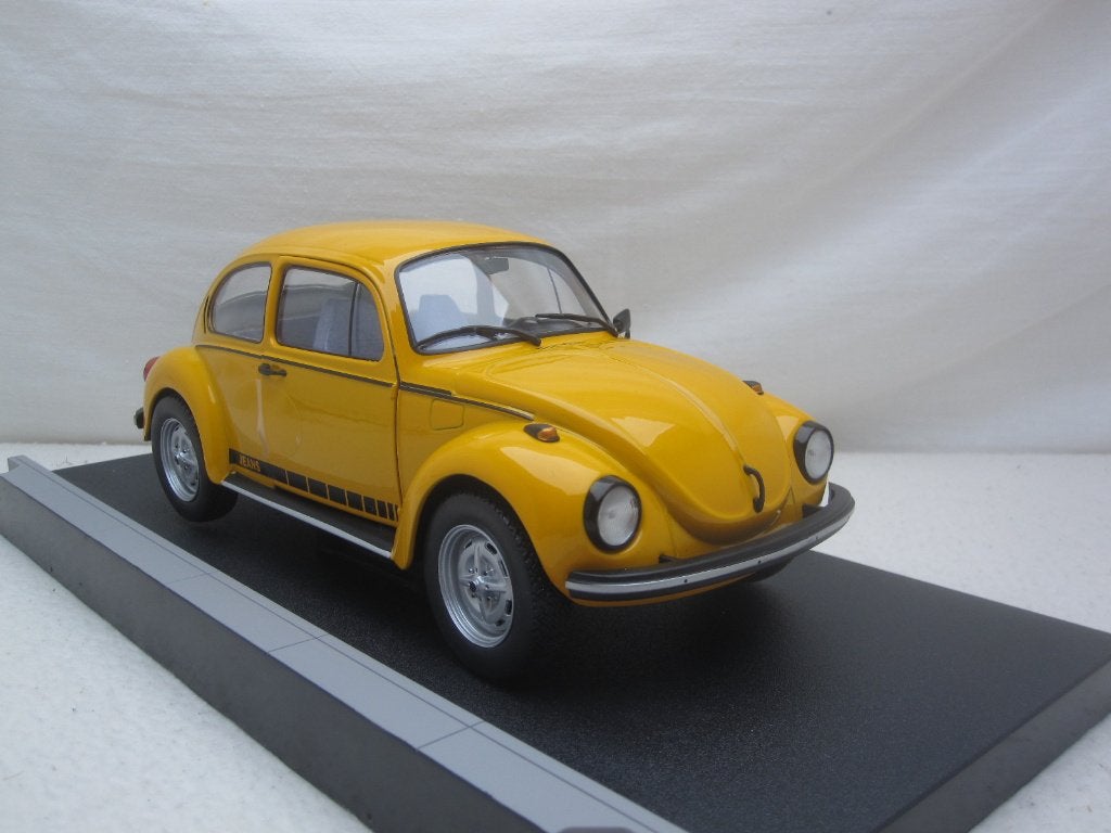 Volkswagen VW Kever 1303 Jeans 1974   1:18 Solido, Ophalen of Verzenden, Nieuw, Auto, Solido