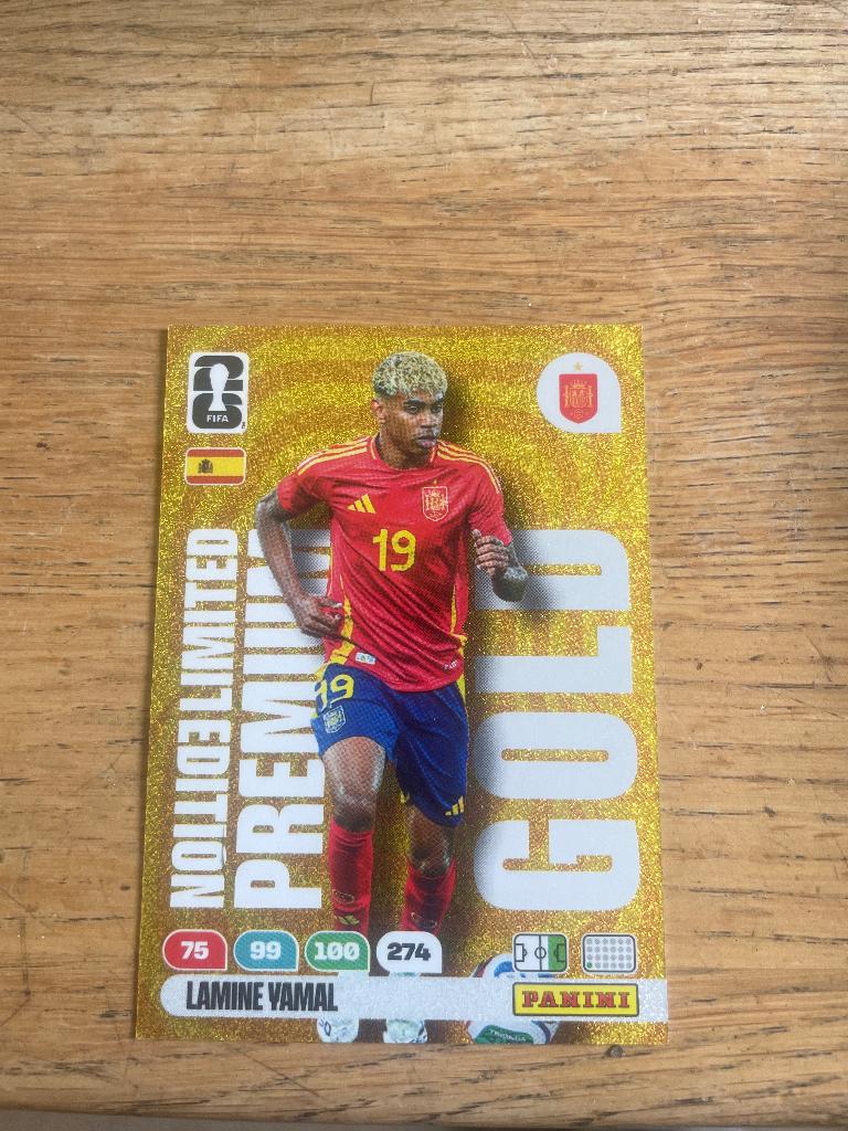 Limited edition premium gold Lamine Yamal, Verzamelen, Ophalen of Verzenden, Nieuw, Buitenlandse clubs, Spelerskaart
