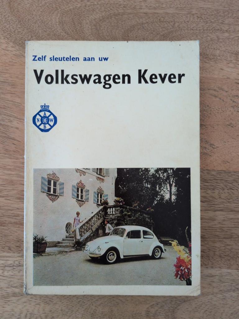 Zelf sleutelen aan uw Volkswagen Kever handboek, Ophalen of Verzenden, Gelezen, Volkswagen, ANWB
