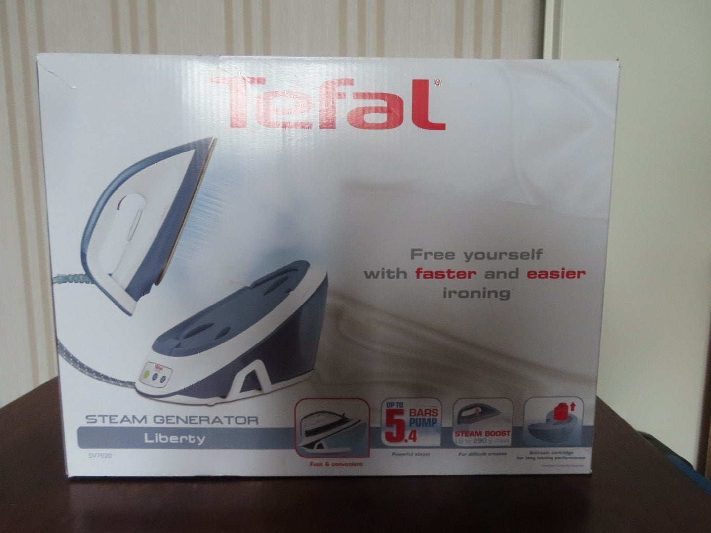 Tefal Liberty Stoomgenerator Strijkijzer - Zo goed als nieuw, Witgoed en Apparatuur, Ophalen, Zo goed als nieuw, Strijkijzer met snoer