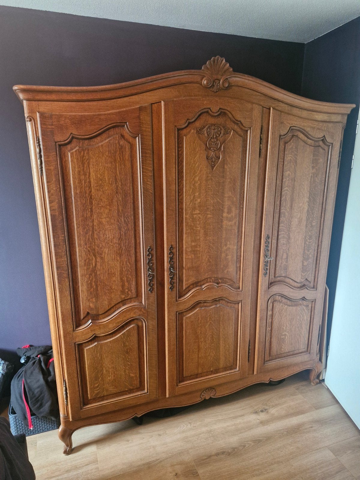 Queen Ann 3 deurs kledingkast brocant/vintage/victoriaanse, Huis en Inrichting, Ophalen, Met deur(en), Gebruikt, 200 cm of meer