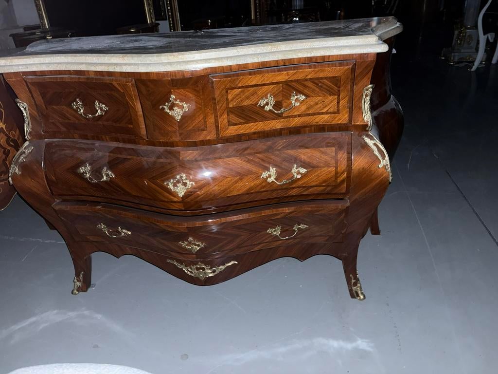 Kast 140cm, Ophalen of Verzenden, Zo goed als nieuw, 25 tot 50 cm, 100 tot 150 cm